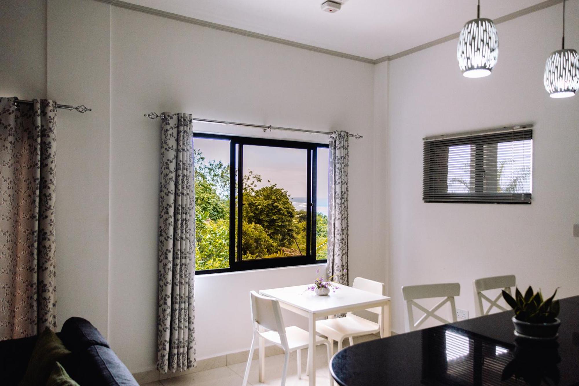 East Horizon Self Catering Apartment Au Cap ภายนอก รูปภาพ