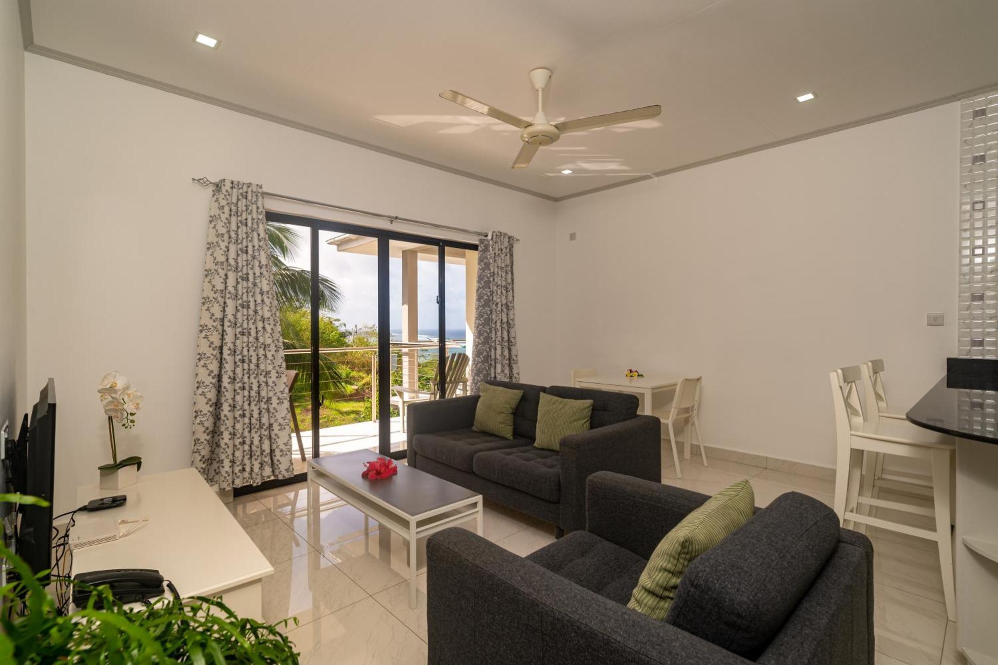 East Horizon Self Catering Apartment Au Cap ภายนอก รูปภาพ