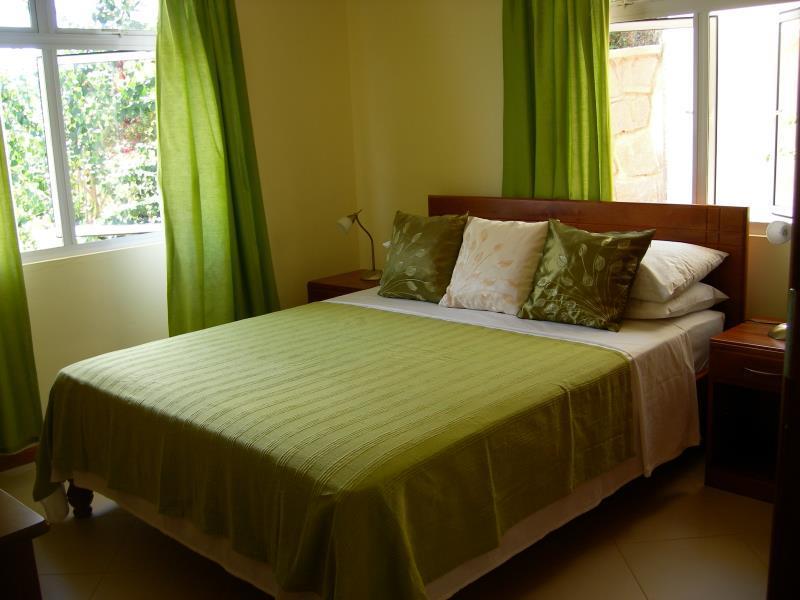 East Horizon Self Catering Apartment Au Cap ภายนอก รูปภาพ